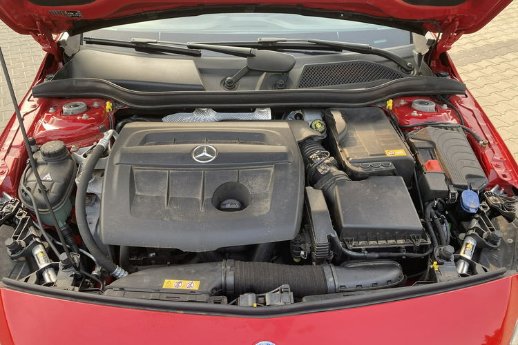Mercedes A 180 Ledy+Panorama+Czarna podsufitka+Ksenob+Półskóra+Klimatronic+NAVI zdjęcie 37