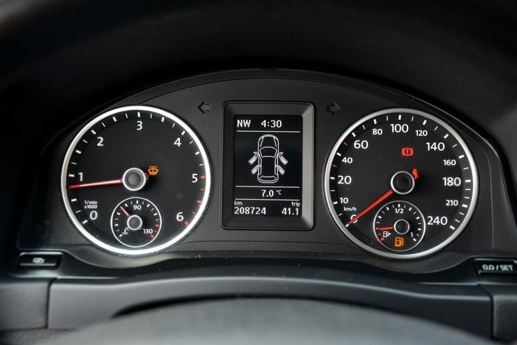 Volkswagen Tiguan 2.0TDI(140KM) Lift Duża Navi Kamera 4Motion Alu 18 Parktronic zdjęcie 23