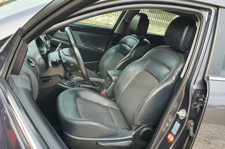 Kia Sportage 2.0 163KM # L # Bogate Wyposażenie # Serwis do Końca # Super Stan zdjęcie 6