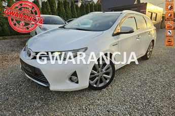 Toyota Auris 1.8 HSD 136KM Prestige Kamera Bardzo ładny