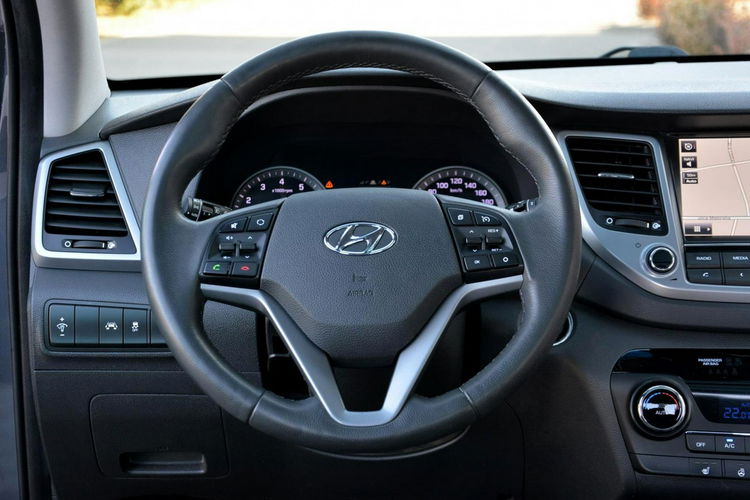 Hyundai Tucson Panorama Keyless go Navi Kamera Skóry Panorama Ledy ALU19 zdjęcie 24