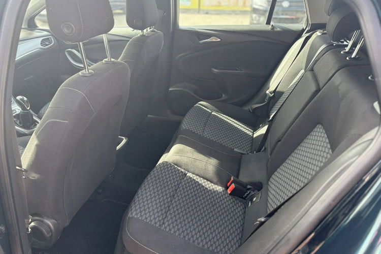 Opel Astra Gwarancja, Wypas, Stan Bardzo Dobry zdjęcie 16