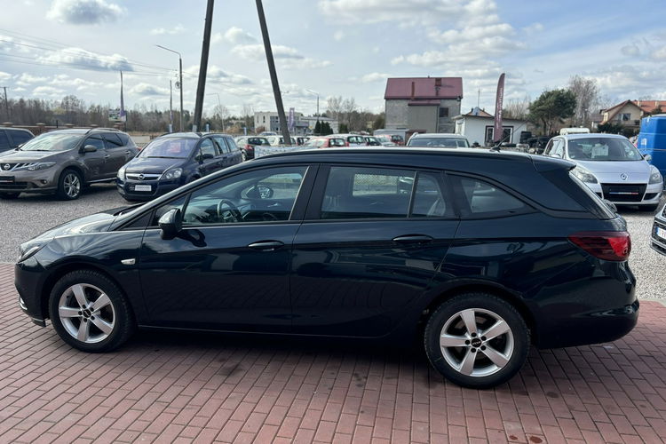 Opel Astra Gwarancja, Wypas, Stan Bardzo Dobry zdjęcie 8