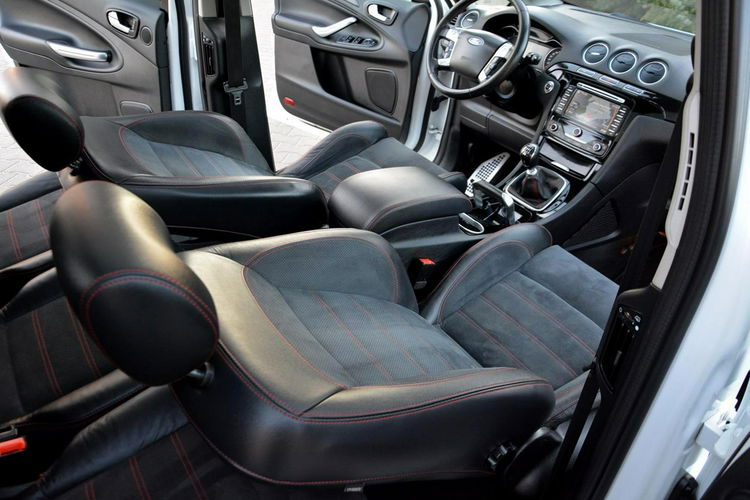 Ford S-Max Pakiet ST Lift Panorama Radar ACC Ledy Skóry Navi Convers Alu18 2xPark zdjęcie 18