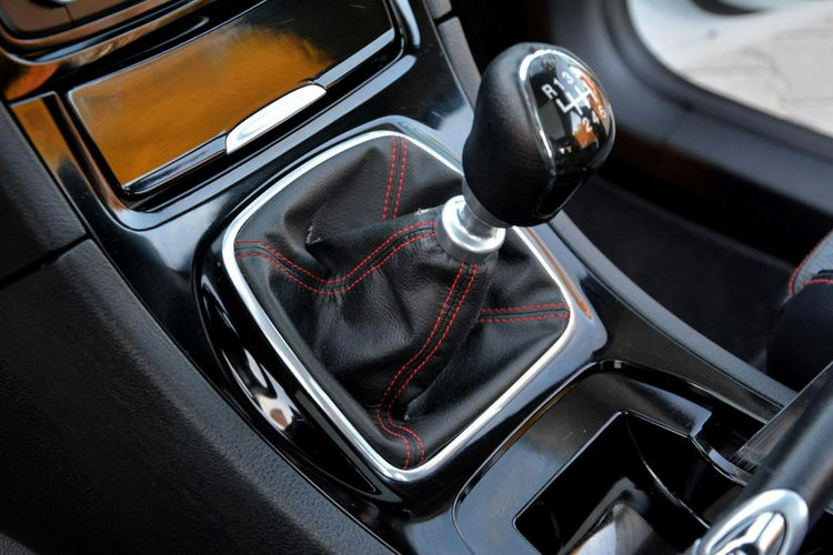 Ford S-Max Pakiet ST Lift Panorama Radar ACC Ledy Skóry Navi Convers Alu18 2xPark zdjęcie 29