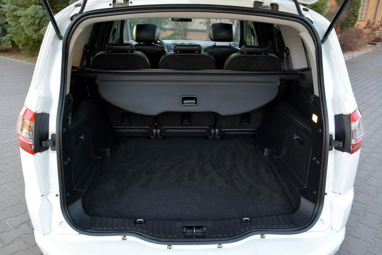 Ford S-Max Pakiet ST Lift Panorama Radar ACC Ledy Skóry Navi Convers Alu18 2xPark zdjęcie 39