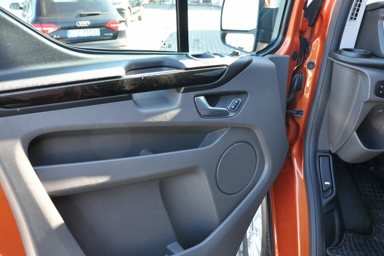 Ford Transit Custom 2.0TDCI 170KM Automat Salon PL 1-wł Kamera Hak Serwis FV23 zdjęcie 13