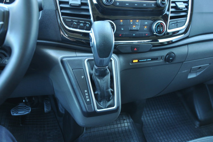 Ford Transit Custom 2.0TDCI 170KM Automat Salon PL 1-wł Kamera Hak Serwis FV23 zdjęcie 26