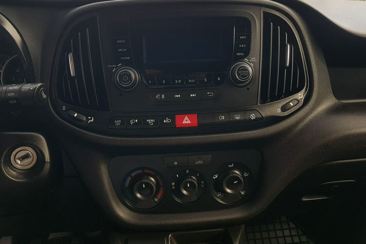 Fiat Doblo MAXI 3 OSOBY DŁUGI BLASZAK VAN FURGON KLIMA TEMPOMAT KRAJOWY zdjęcie 10
