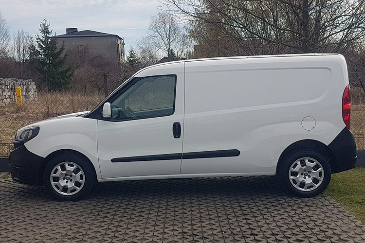 Fiat Doblo MAXI 3 OSOBY DŁUGI BLASZAK VAN FURGON KLIMA TEMPOMAT KRAJOWY zdjęcie 11