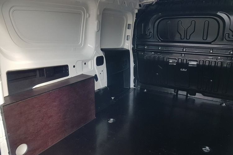 Fiat Doblo MAXI 3 OSOBY DŁUGI BLASZAK VAN FURGON KLIMA TEMPOMAT KRAJOWY zdjęcie 20