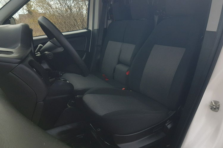 Fiat Doblo MAXI 3 OSOBY DŁUGI BLASZAK VAN FURGON KLIMA TEMPOMAT KRAJOWY zdjęcie 7