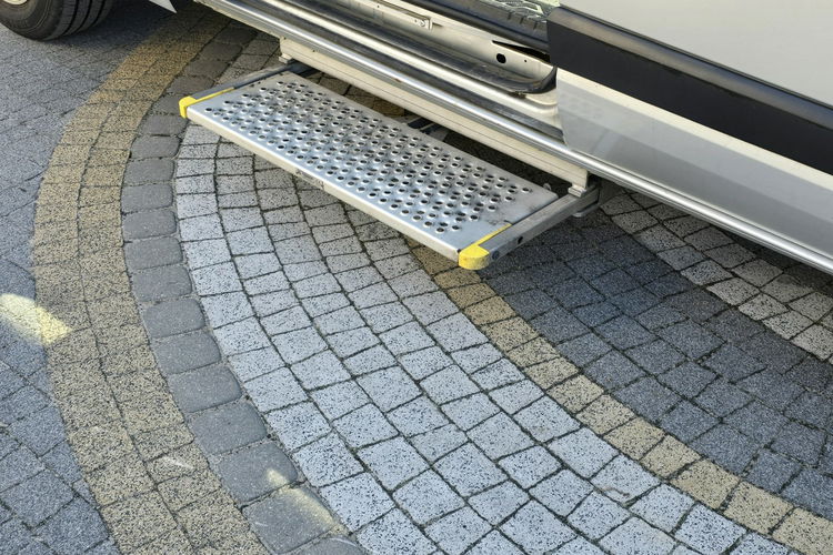 Ford Transit Custom L2H2 / 2.0 TDCi 170KM 9-osobowy / I- rej. 2021. / zdjęcie 14