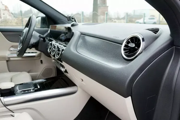 Mercedes gla zdjęcie 9