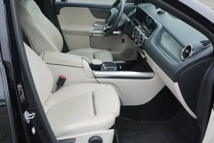 Mercedes gla zdjęcie 10