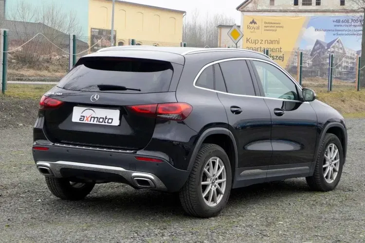 Mercedes gla zdjęcie 4