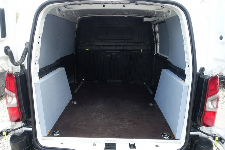 Peugeot Partner Rezerwacja Rezerwacja Rezerwacja zdjęcie 11