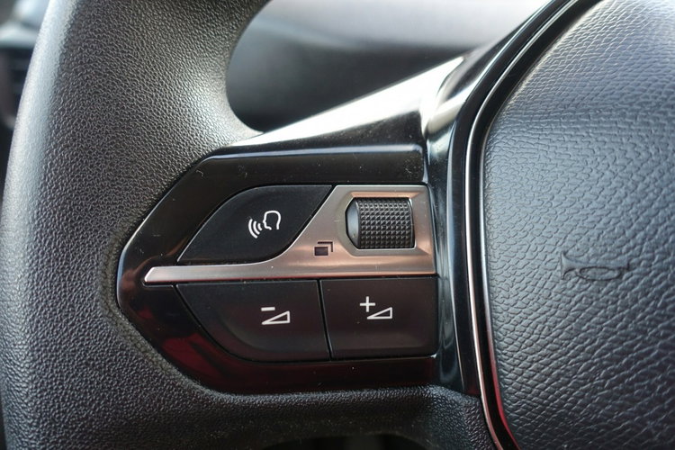 Peugeot Partner Rezerwacja Rezerwacja Rezerwacja zdjęcie 22