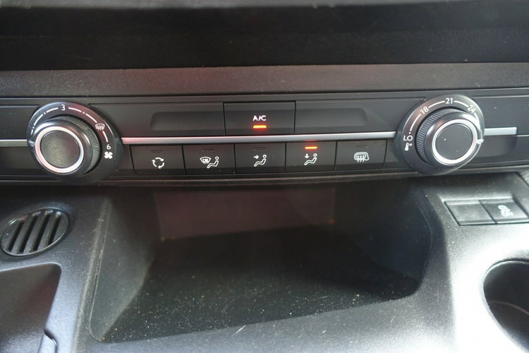 Peugeot Partner Rezerwacja Rezerwacja Rezerwacja zdjęcie 26