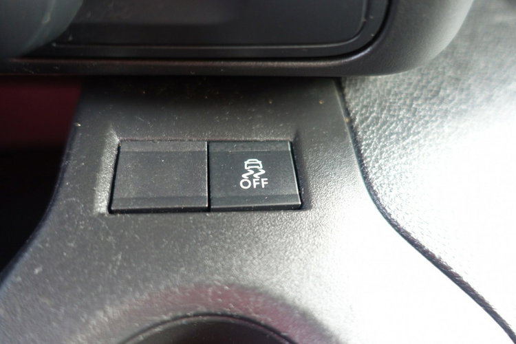 Peugeot Partner Rezerwacja Rezerwacja Rezerwacja zdjęcie 28