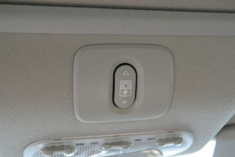 Nissan Qashqai+2 Climatronic dwustrefowy Alufelgi Serwis Panoramadach zdjęcie 14