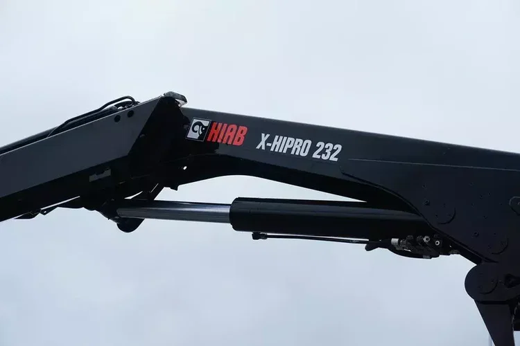 Volvo FM / 500 / 6 X 2 / SKRZYNIOWY + HDS / HIAB 232 E-6 / WYSIĘG 17 M / OŚ SKRĘTNA zdjęcie 25