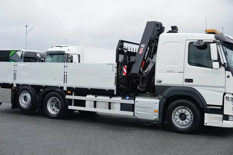 Volvo FM / 500 / 6 X 2 / SKRZYNIOWY + HDS / HIAB 232 E-6 / WYSIĘG 17 M / OŚ SKRĘTNA zdjęcie 31