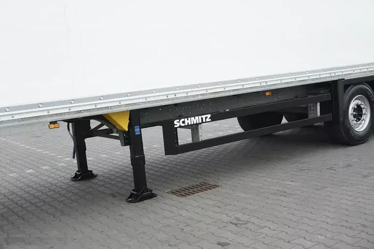 Schmitz IZOTERMA / DOPPELSTOCK / ROLETA / OŚ PODNOSZONA zdjęcie 17