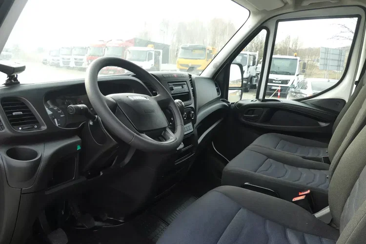 Iveco DAILY 35S15 / CHŁODNIA / SUPER STAN / Silnik 2998.00 cm3 / Agregat CARRIER XARIOS 350 / zdjęcie 22