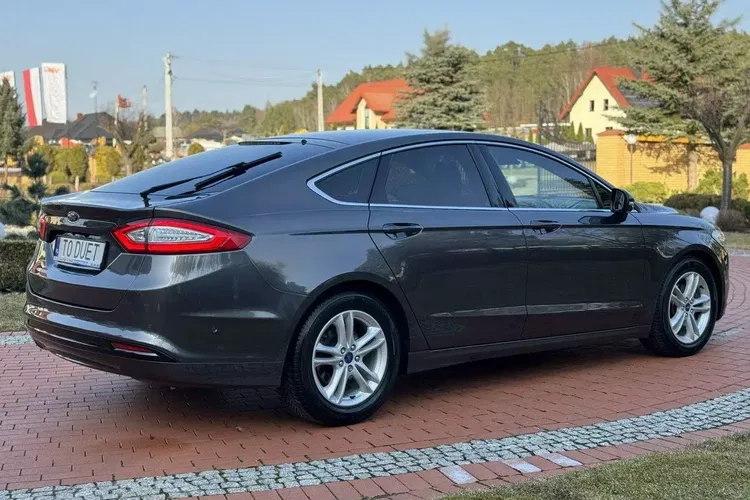 Ford mondeo zdjęcie 10
