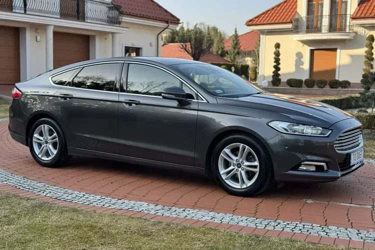Ford mondeo zdjęcie 8