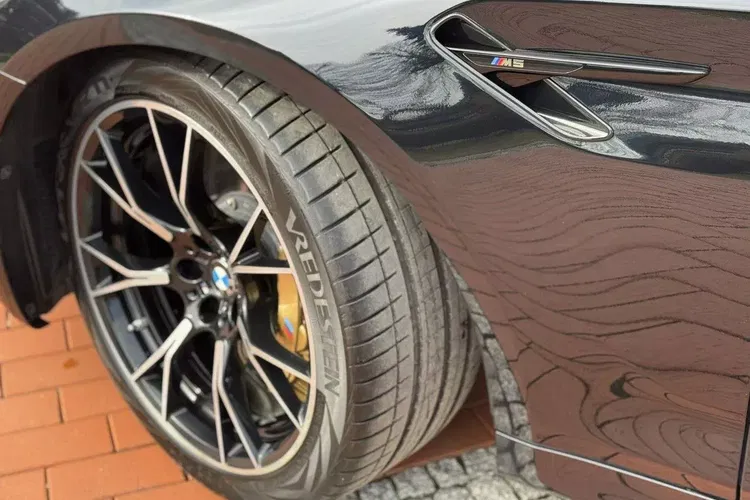 BMW m5 zdjęcie 11