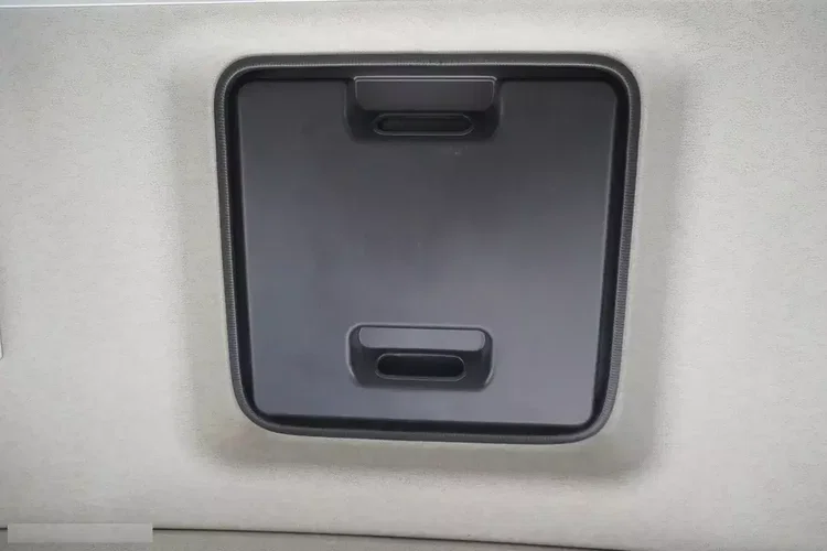 Mercedes Actros 1824 / Rama do zabudowy 9.1 m / kabina sypialna zdjęcie 28