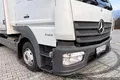 samochód ciężarowy Mercedes zdjęcie 22