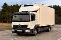 samochód ciężarowy Mercedes zdjęcie 4
