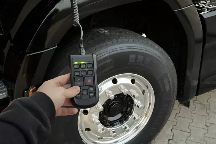 Scania S500 Pełna opcja cały na poduszce full ADR z Niemiec skóry 6 poduszek po kontrakcie serwisowym zdjęcie 15