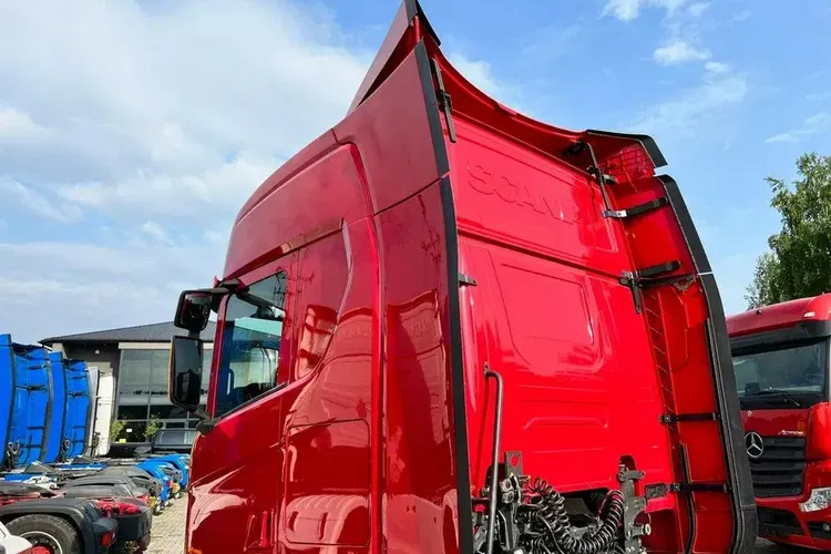 LOW DECK MEGA R450 2019/2020 w scania na kontrakcie zdjęcie 14