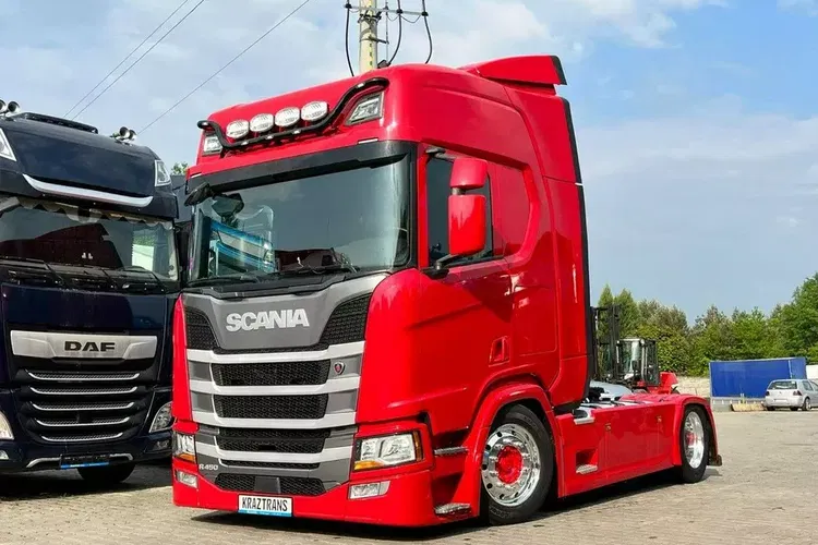 LOW DECK MEGA R450 2019/2020 w scania na kontrakcie zdjęcie 9