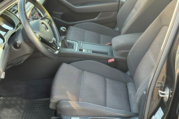 Volkswagen Passat 2.0 TDI Faktura VAT 23% zdjęcie 18