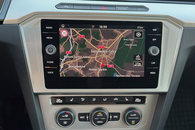 Volkswagen Passat 2.0 TDI Faktura VAT 23% zdjęcie 25