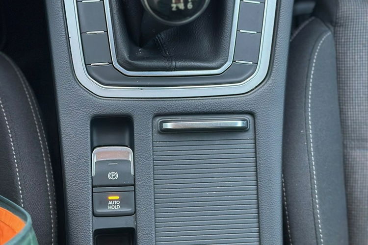 Volkswagen Passat 2.0 TDI Faktura VAT 23% zdjęcie 29
