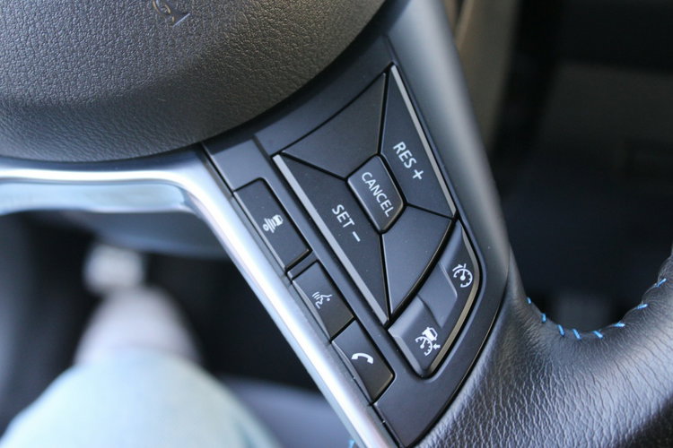 Nissan Leaf 40khw Acenta 6.6 Kw 150HP zdjęcie 18