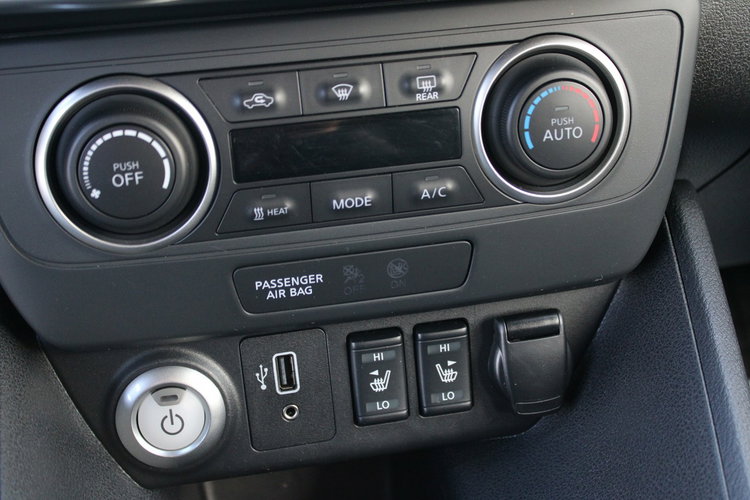 Nissan Leaf 40khw Acenta 6.6 Kw 150HP zdjęcie 21