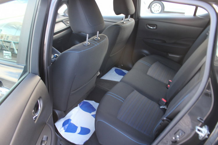 Nissan Leaf 40khw Acenta 6.6 Kw 150HP zdjęcie 26