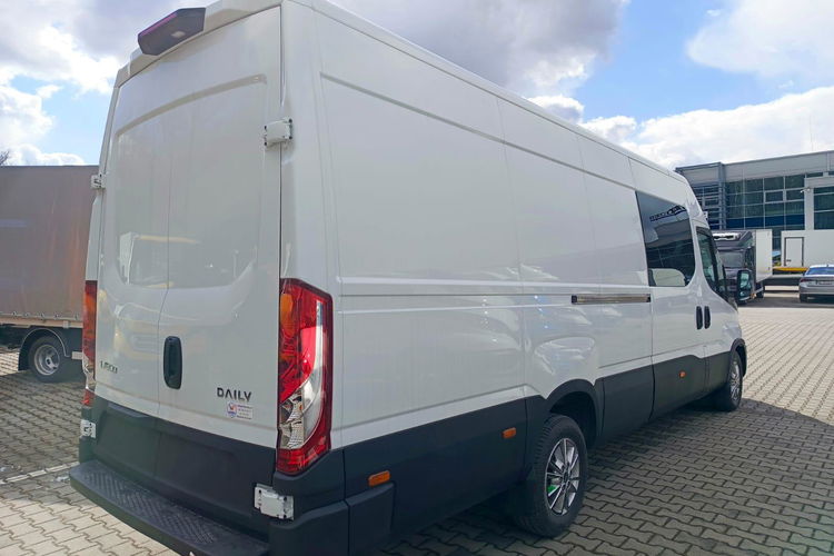 IVECO Daily 35S18HA8 V zdjęcie 13