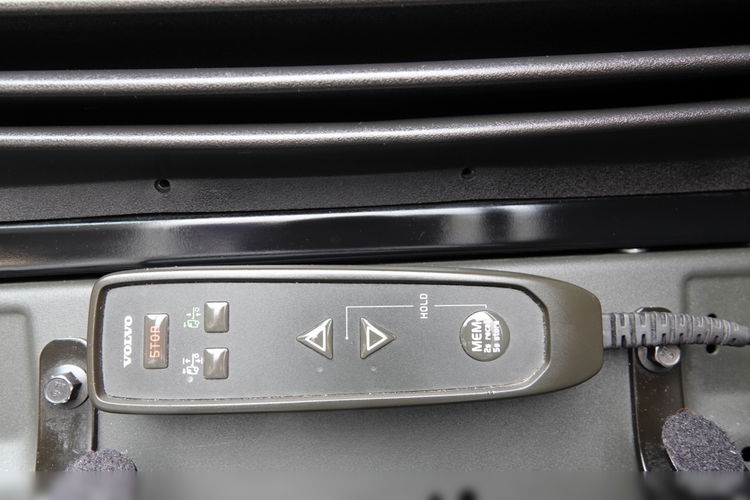 Volvo FH 500 / KLIMA POSTOJOWA / I-SAVE / NOWY MODEL / 2021 / OPONY 100% / PO KONTRAKCIE SERWISOWYM zdjęcie 21