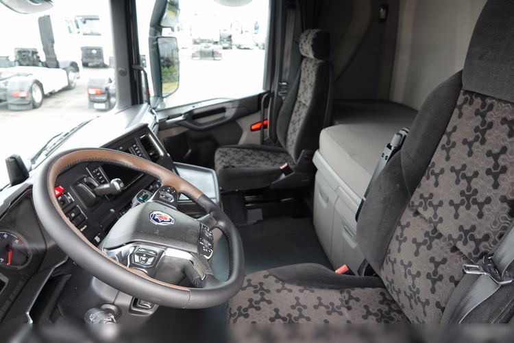 Scania S 450 / RETARDER / KLIMA POSTOJOWA / ALUFELGI / HYDRAULIKA / OPONY 100% / PO KONTRAKCIE SERWISOWYM  zdjęcie 25
