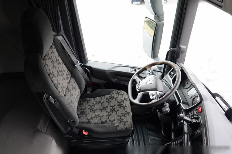 Scania S 450 / RETARDER / KLIMA POSTOJOWA / ALUFELGI / HYDRAULIKA / OPONY 100% / PO KONTRAKCIE SERWISOWYM  zdjęcie 28