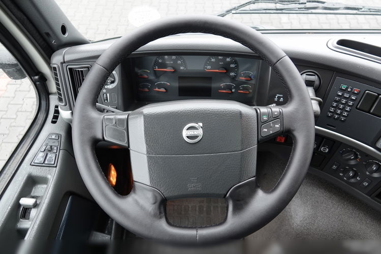 Volvo FM 450 / ADR / ALUFELGI / WAGA: 6900KG / EURO 5 / PO KONTRAKCIE SERWISOWYM  zdjęcie 28