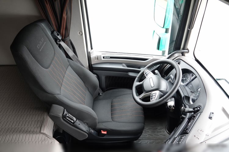 DAF XF 530 / HYDRAULIKA / KLIMA POSTOJOWA / 2019 / SSC / OPONY 100% / PO KONTRAKCIE SERWISOWYM zdjęcie 26